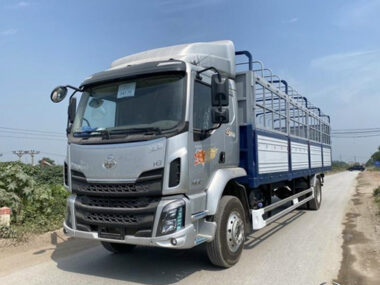 Xe Tải Chenglong 2 Chân 9 Tấn