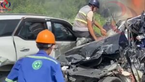 hinh anh video tai nan cau phu my quan 7 (12)