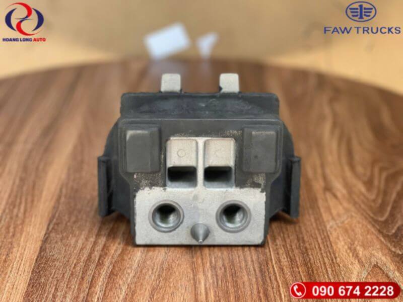 cao su chân may truoc (2) cao su chân may truoc (2)