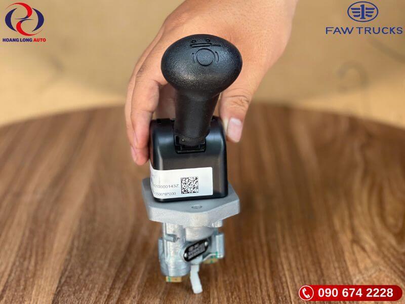 phanh tay Phụ Tùng Đầu Kéo