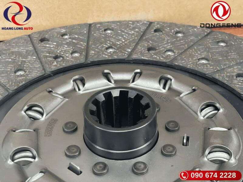 Lá Côn Xe Tải (3) Lá Côn Xe Tải (3)