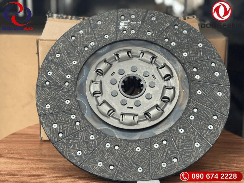 Lá Côn Xe Tải (4) Lá Côn Xe Tải (4)