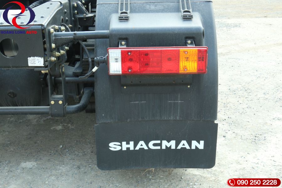 XE ĐẦU KÉO SHACMAN H3000S 6X4 WEICHAI 460HP 17 XE ĐẦU KÉO SHACMAN H3000S 6X4 WEICHAI 460HP 17