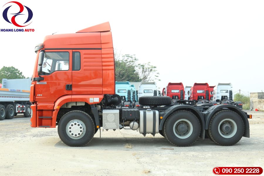 XE ĐẦU KÉO SHACMAN H3000S 6X4 WEICHAI 460HP 2 XE ĐẦU KÉO SHACMAN H3000S 6X4 WEICHAI 460HP 2