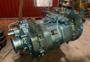 Bên ngoài một hộp số xe đầu kéo