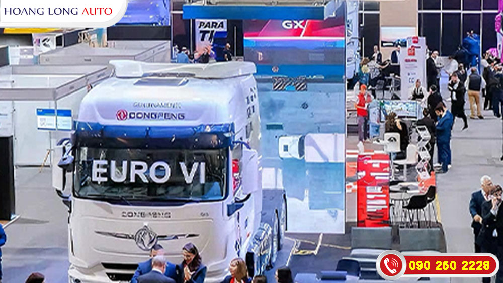 buoi trien lam xe dau keo cua Dongfeng buoi trien lam xe dau keo cua Dongfeng