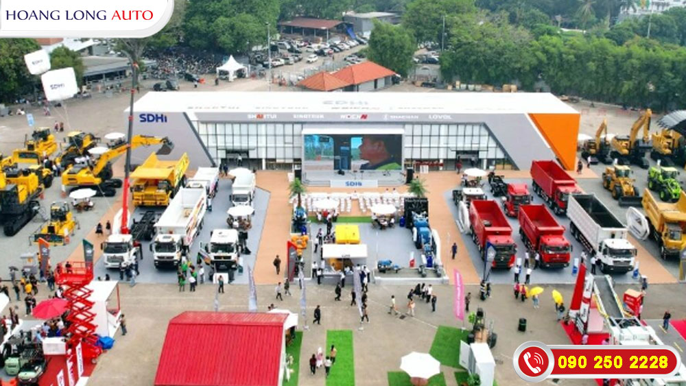 trien lam xe cua tap doan Sinotruk trien lam xe cua tap doan Sinotruk