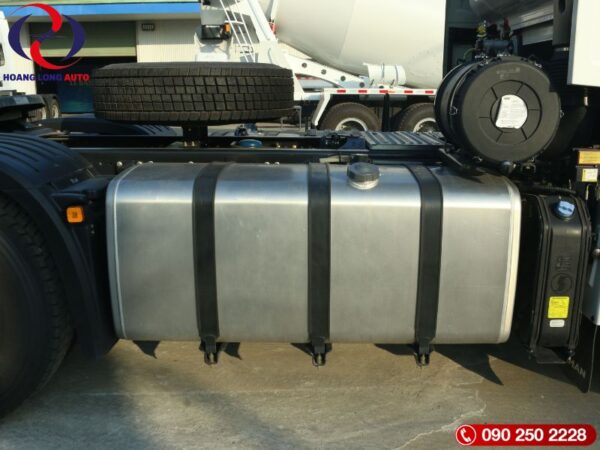 xe đầu kéo Shacman x5000 cummins (6)