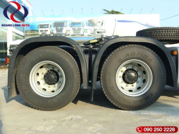 xe đầu kéo Shacman x5000 cummins (7)