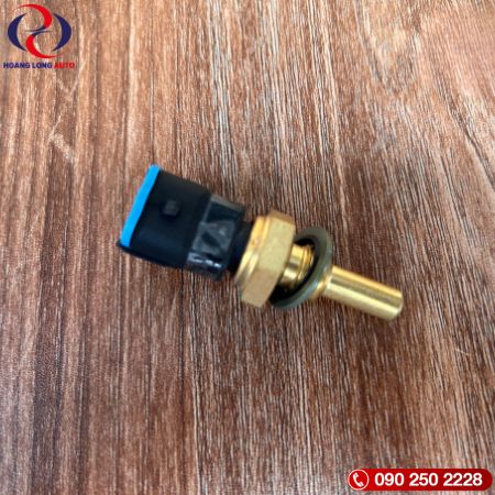 Cảm biến nhiệt độ nước làm mát (3) Cảm biến nhiệt độ nước làm mát (3)