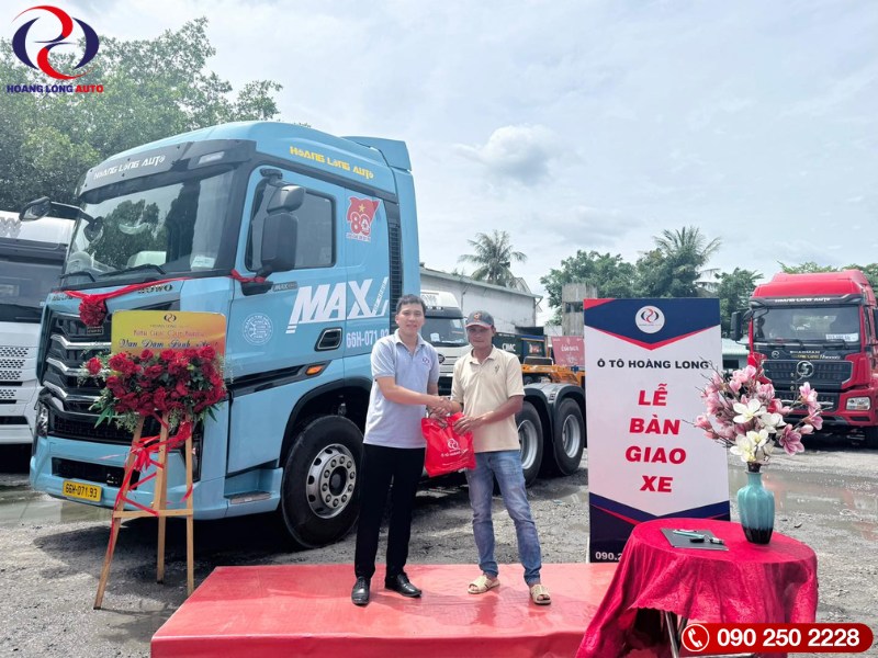 lễ bàn giao xe đầu kéo (3)