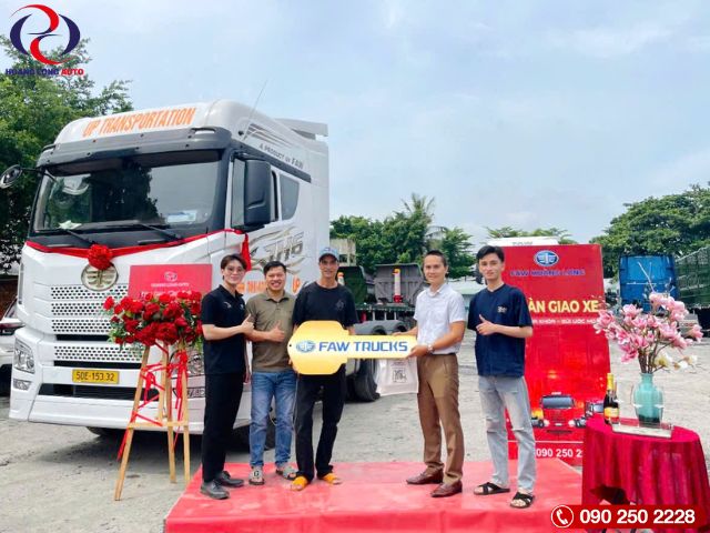 lễ bàn giao xe đầu kéo Faw (7)