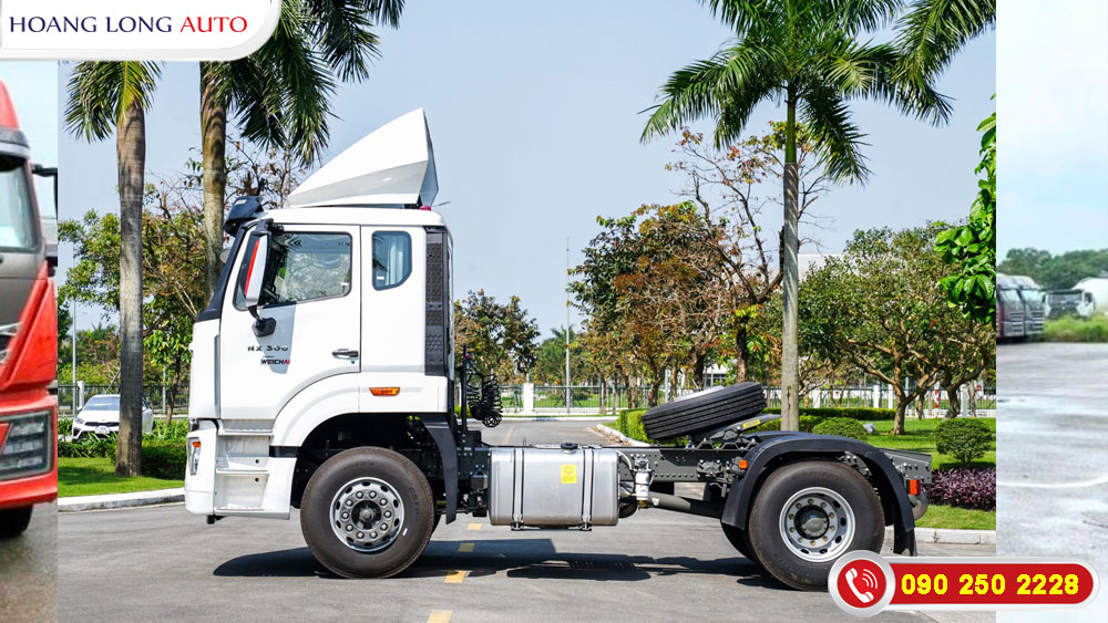 Mặt bên xe đầu kéo Howo