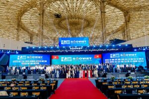 Hội Nghị & Triển Lãm Kỷ Niệm 20 Năm Sao Việt 9