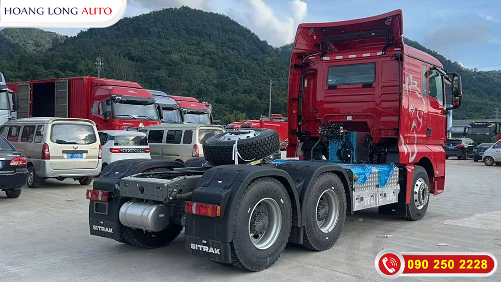 Mặt sau xe đầu kéo Sitrak chạy điện