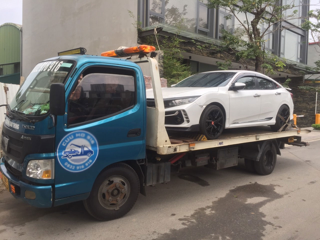 Cứu hộ ô tô chuyên nghiệp