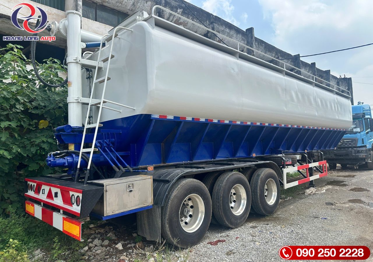 Bồn Chở Thức Ăn Chăn Nuôi Trục Vít Chengliwei