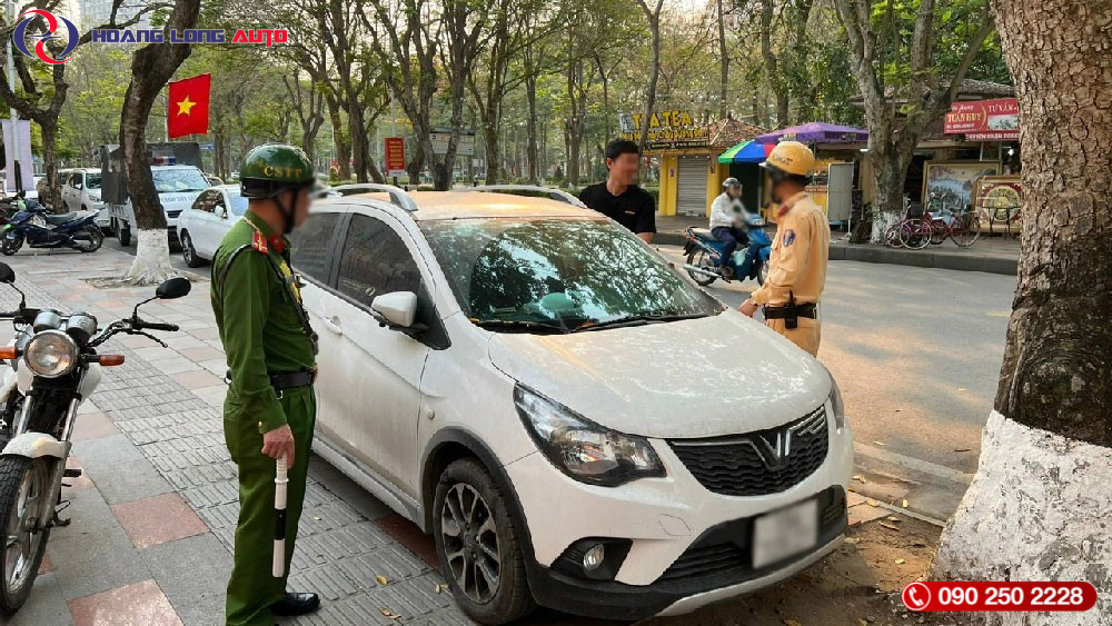 Phạt dừng đỗ xe sai quy định 